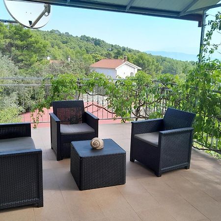 Apartments With A Parking Space Mudri Dolac, Hvar - 4043 Vrbanj Екстер'єр фото
